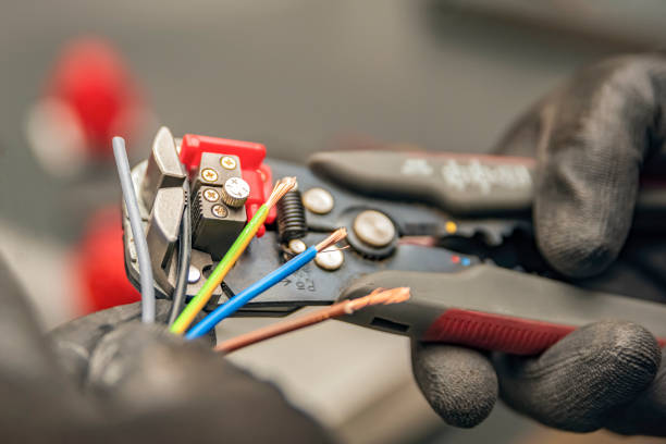 Best Electrical Installation Contractor  in Hazard, KY